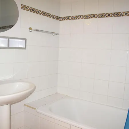 Baie Des Lecques By Interhome