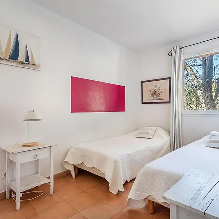 Apartment Baie Des Lecques By Interhome Saint-Cyr-sur-Mer