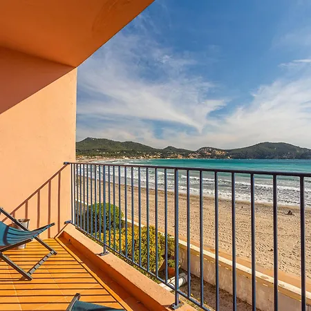 Baie Des Lecques By Interhome